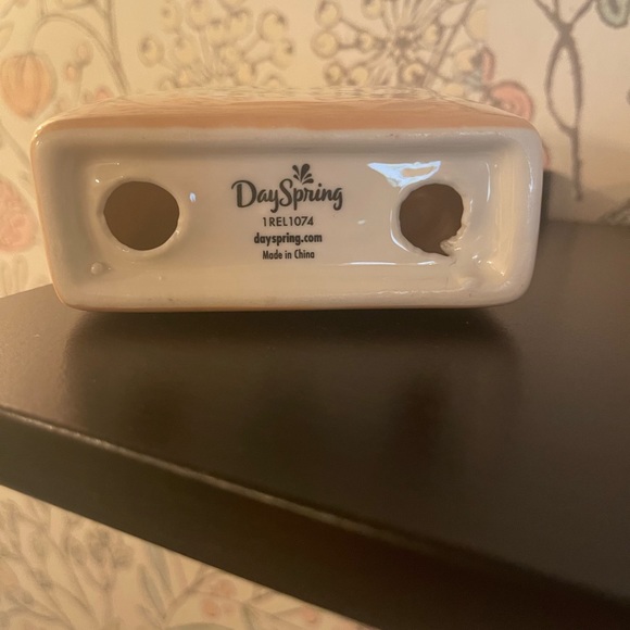 🙏🏻 NWT DaySpring Home Decor - Picture 2 of 3